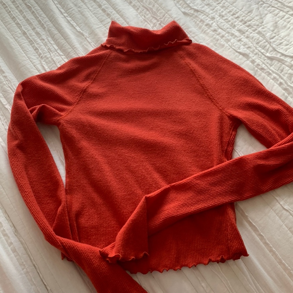 UO out from under turtleneck k long sleeve tee